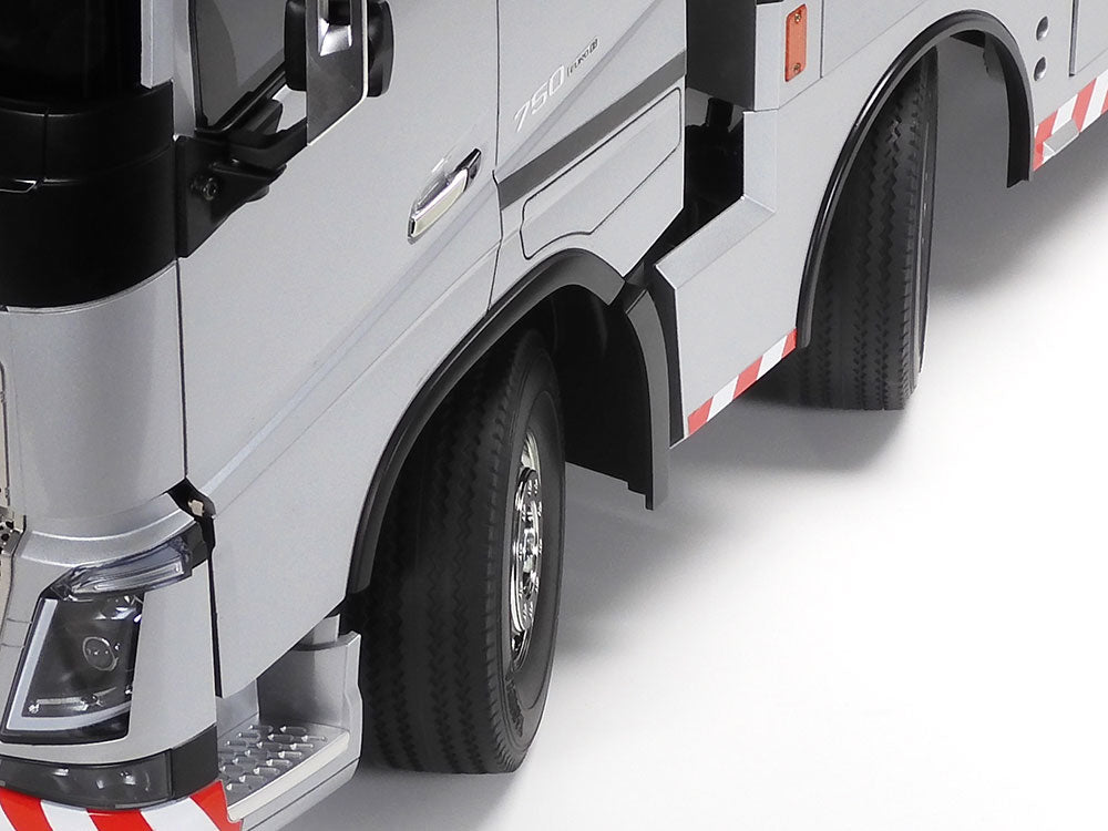 RC Volvo FH16 Globetrotter 1/18 (Silver Edition)