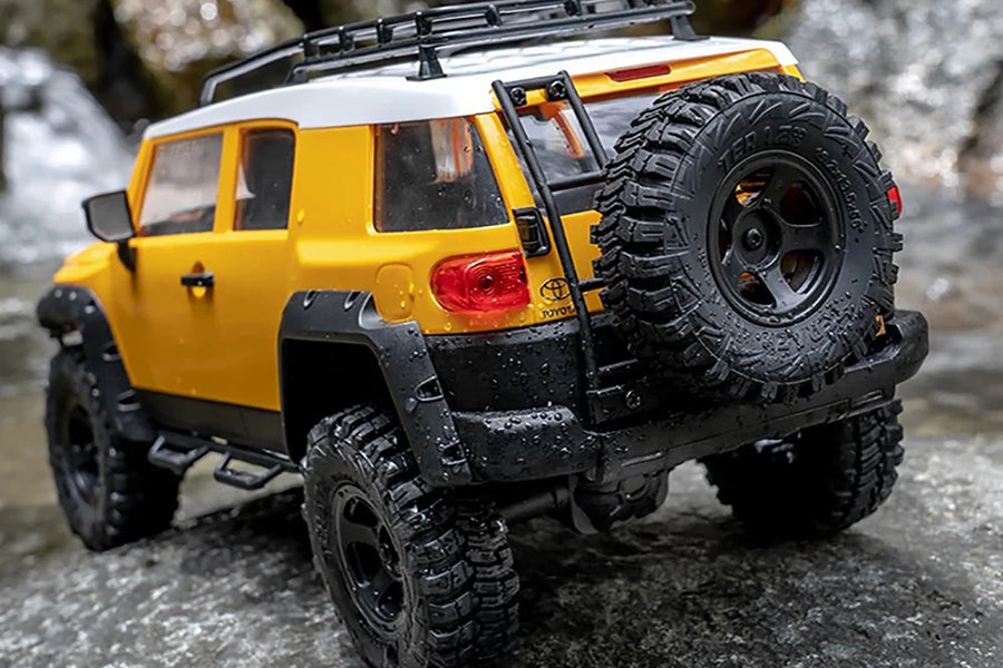 FMS Toyota FJ Cruiser 1/18th Scaler RTR