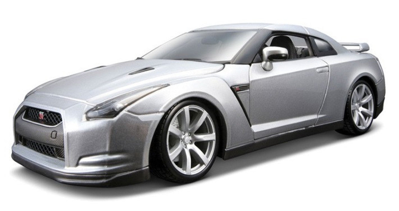 1:18 2009 Nissan GT-R