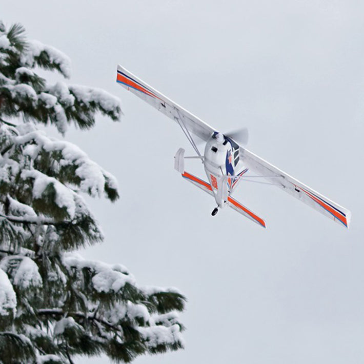 FMS 1400MM KINGFISHER ARTF W/WHEELS,FLOATS,SKIS,&FLAPS